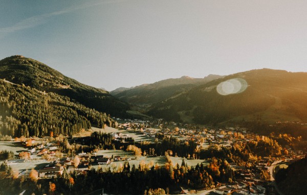 Wunderschöne, herbstliche Kulisse von Wagrain